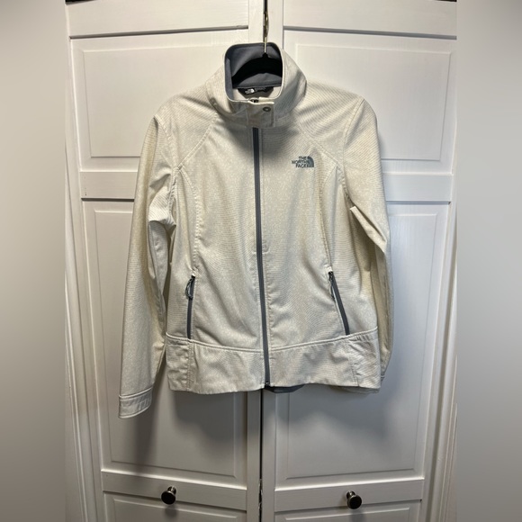 The North Face Calentito Soft Shell Jacket Women’s Large Color Cream And Gray - Picture 1 of 11